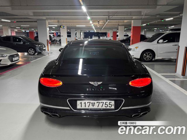 Bentley Continental 4.0 GT — пробег 68 200 км — фото 3 из 5